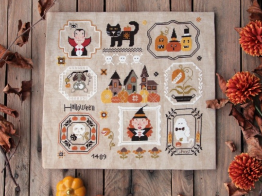 *Preorder* Halloween Quaker by Madame Chantilly