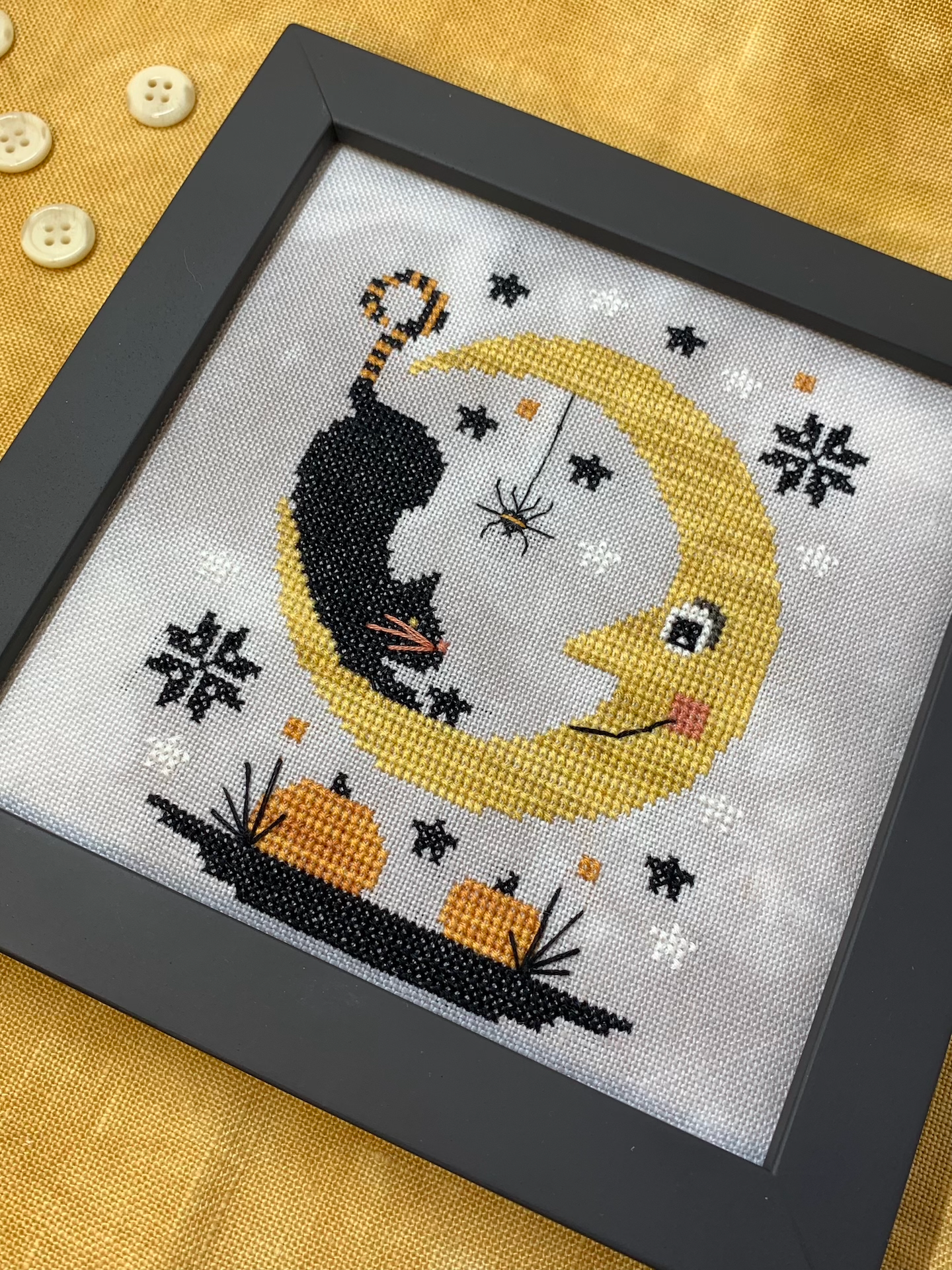 ✩Preorder✩ Halloween Moon by Stitches by Ethel
