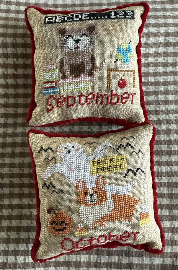 ✩Preorder✩ Dog of the month: September and October by Romy's Creations