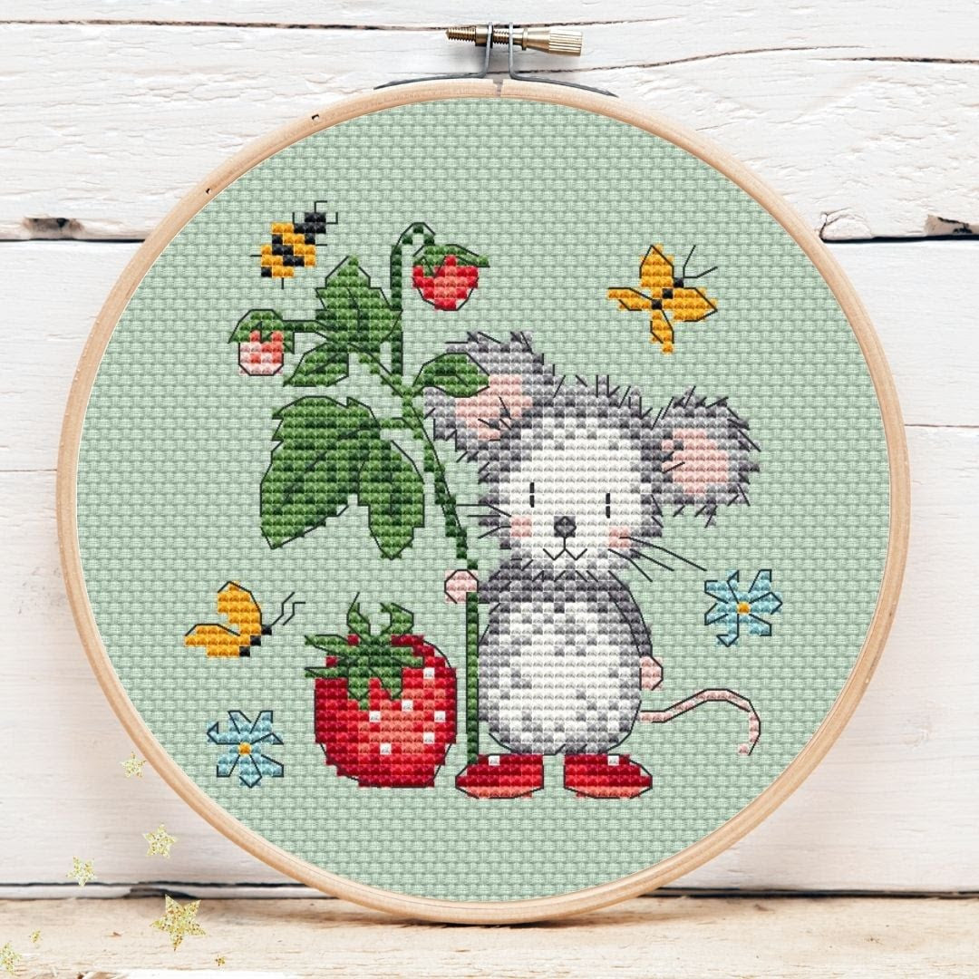 *Preorder* Strawberry Mouse Mini 1 by Artmishka