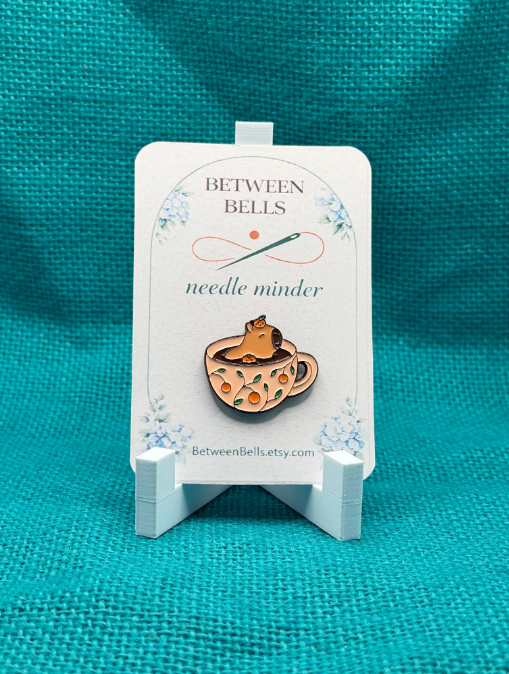 "Capybara Tea Cup" Needle Minder by Between Bells