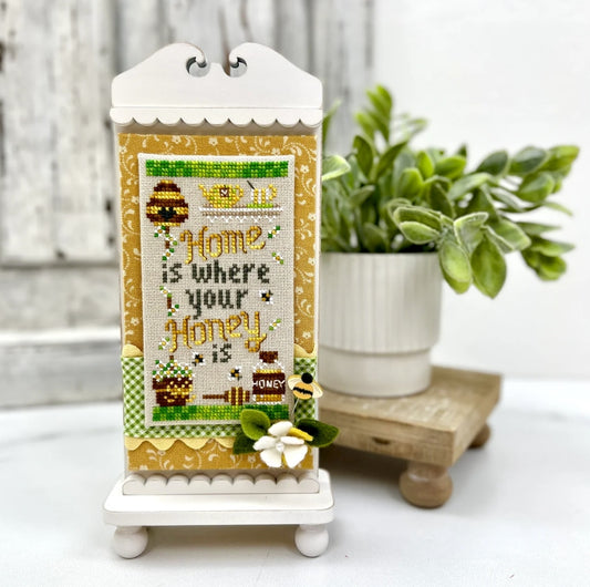 Petite Curio Frame by Paisley and Polka Dot