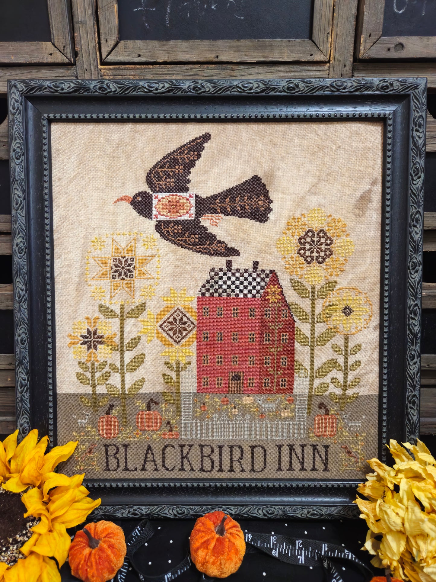 ✩Preorder✩  Blackbird Inn by Quaint Rose Needlearts