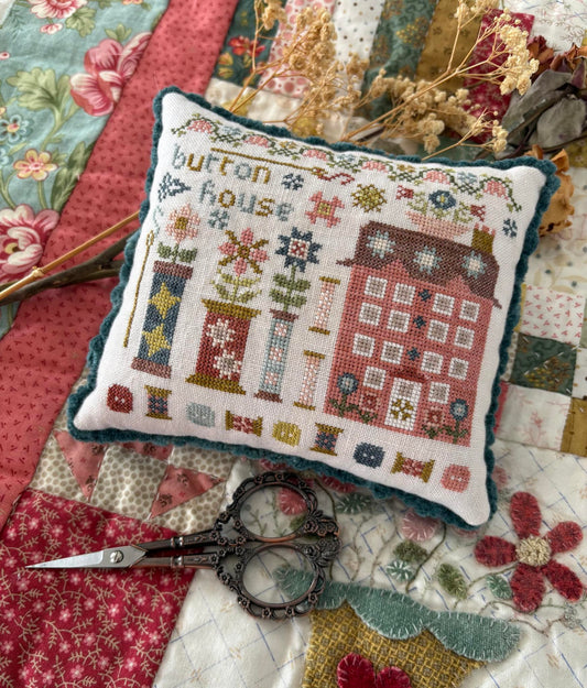 The Houses on Stitchery Lane #3 The Button House by Pansy Patch Quilts and Stitchery
