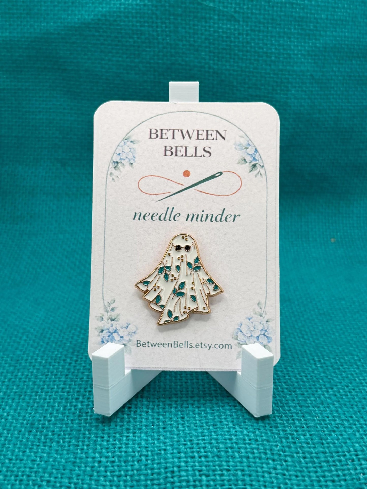 "Floral Ghost" Needle Minder by Between Bells