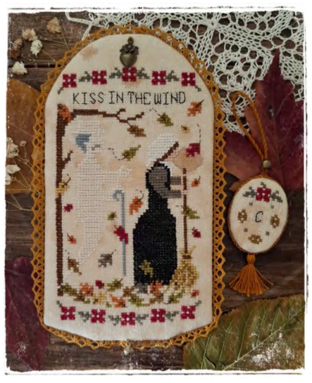 ✩Preorder✩ Kiss in the Wind by Fairy Wool in the Wood