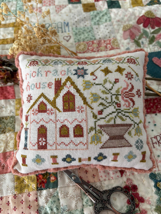 The Houses on Stitchery Lane #2 The Rick Rack House by Pansy Patch Quilts and Stitchery