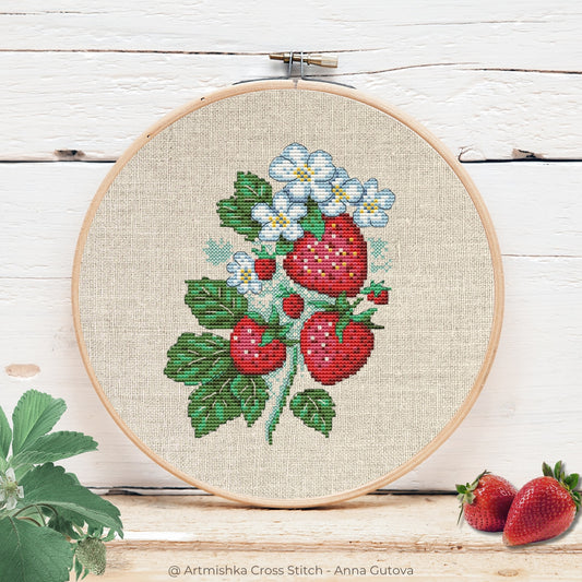 ✩Preorder✩ Strawberry N.244 by Artmishka