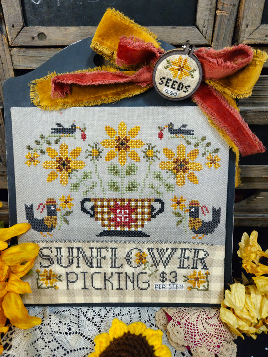 ✩Preorder✩  Sunflower Picking by Quaint Rose Needlearts