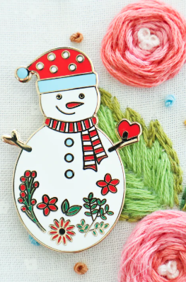 Sweet Snowman Magnetic Needle Minder by Flamingo Toes