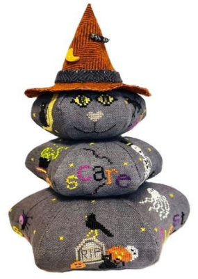 Black Cat Stacker by Praiseworthy Stitches