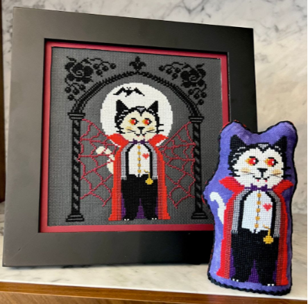 ✩Preorder✩ Midnight Cat by December Stitches