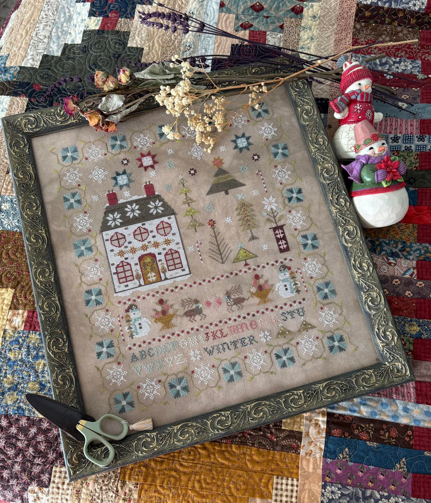 Enchanted Winter Sample by Pansy Patch Quilts and Stitchery