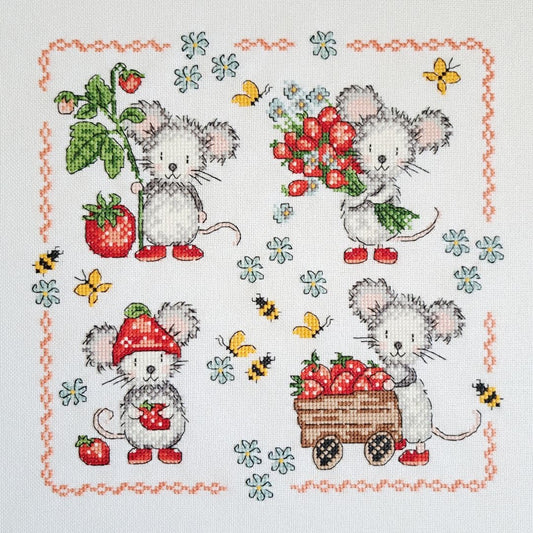 Strawberry Mouse Sampler by Artmishka
