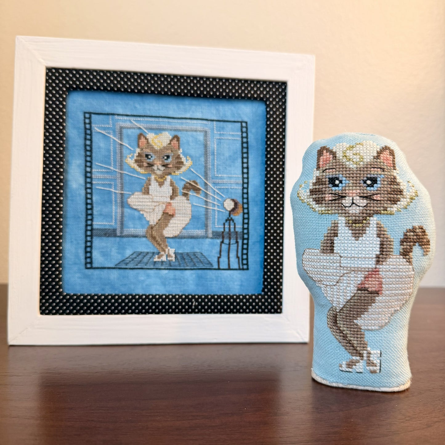 *Preorder* Marilyn Meowroe by December Stitches